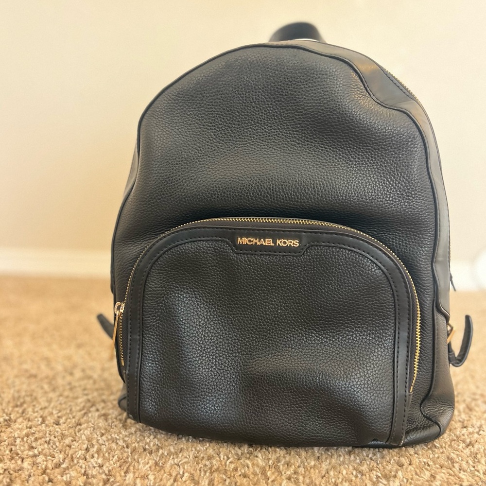 Michael Kors Jaycee leather Medium Backpack, Black (Authentic)
